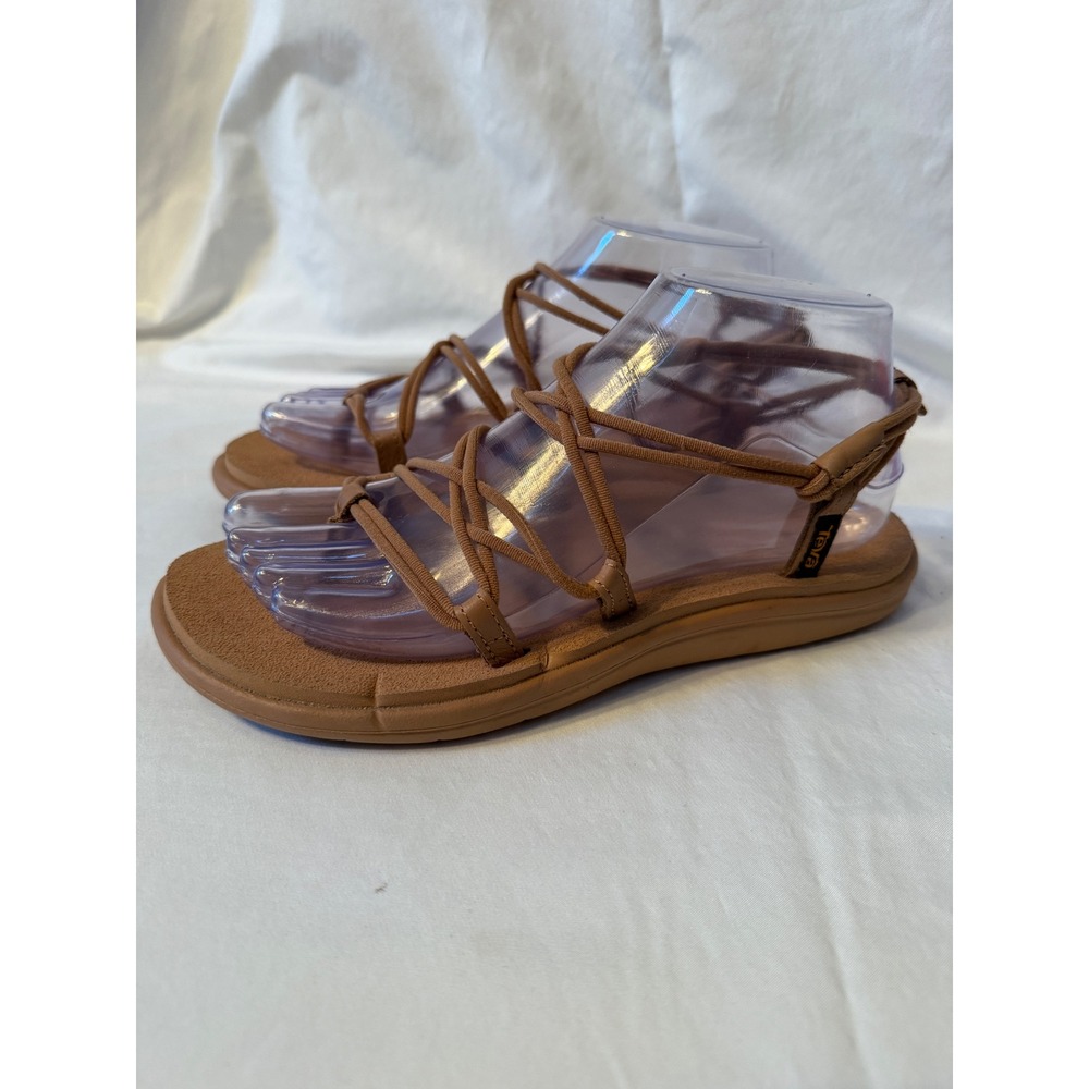 Teva Voya sandals, comfortable and trendy